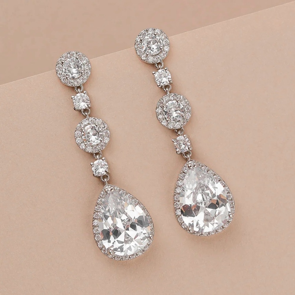 Camille earrings from Seraphinecreations